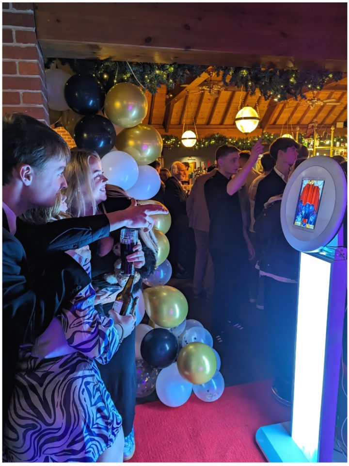 Ringlight Selfie Pod photo booth set up at a live event